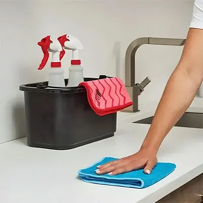 Khay nhựa 9.5 lít đựng dụng cụ vệ sinh Rubbermaid FG9T8200 (6)