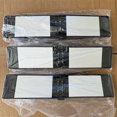 Bàn nhựa gắn tấm lau sàn 45cm Rubbermaid® 2132428 (6)