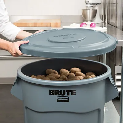 Thùng chứa dòng BRUTE Rubbermaid® 69055 (208.2 lít) (10)